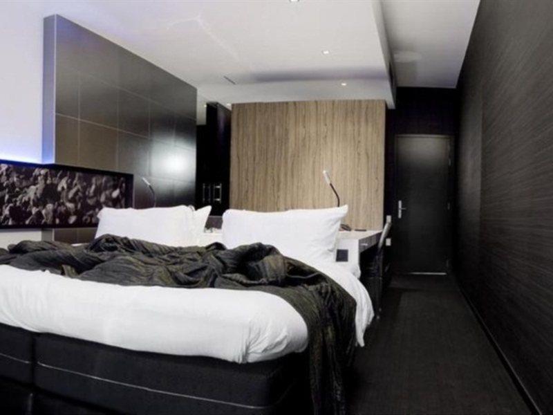 Carbon Hotel Genk Exteriér fotografie