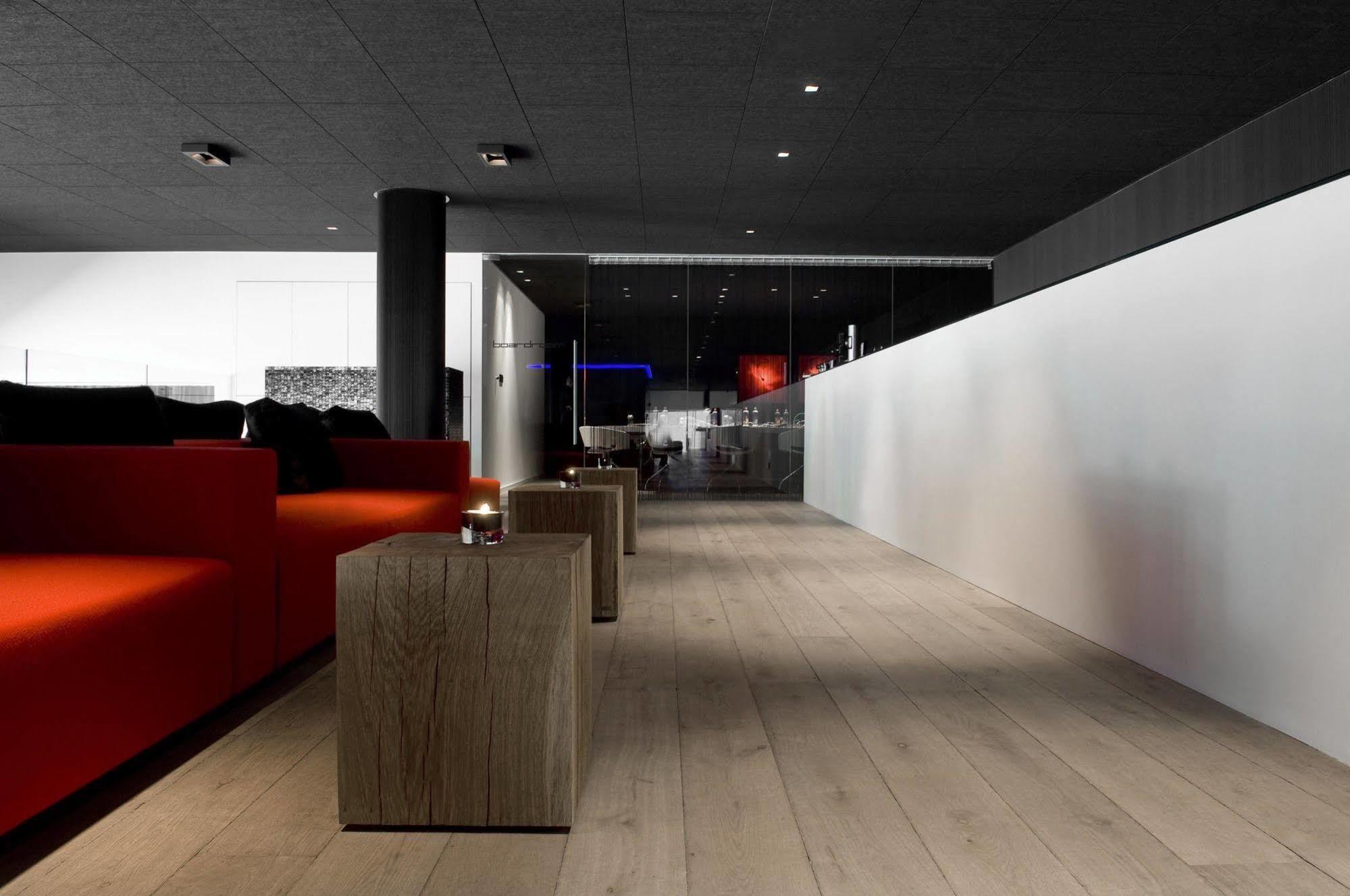 Carbon Hotel Genk Exteriér fotografie